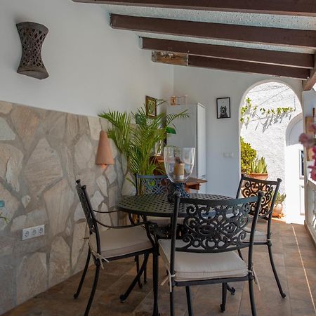 Villa Vista Калпе Екстериор снимка