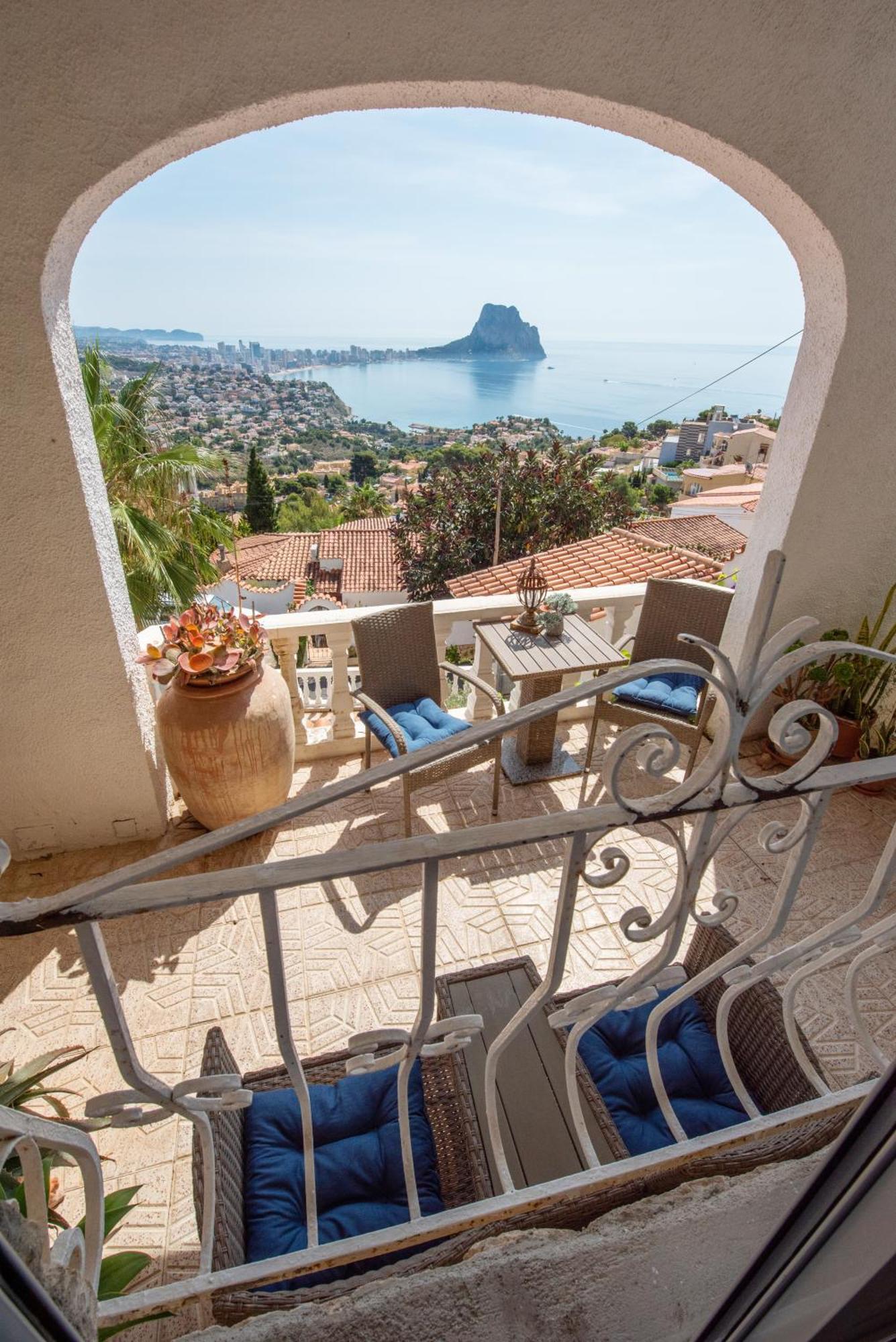 Villa Vista Калпе Екстериор снимка
